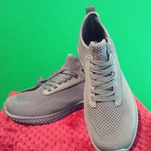 Torrid - Knit Active Sneaker - 11WW- Grey
